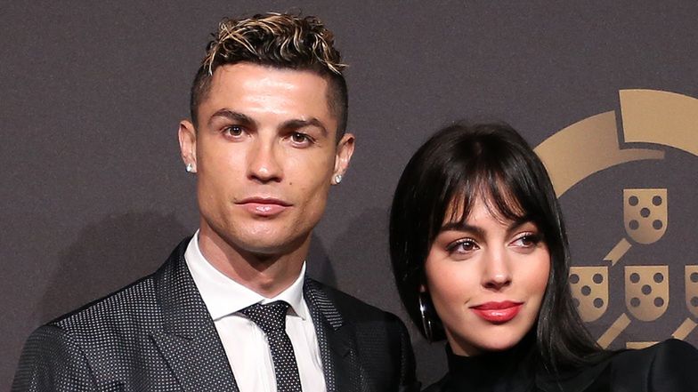 Cristiano Ronaldo pokazuje pierwsze zdjęcie z nowo narodzoną córką. Georgina z dzieckiem są już w domu (FOTO)