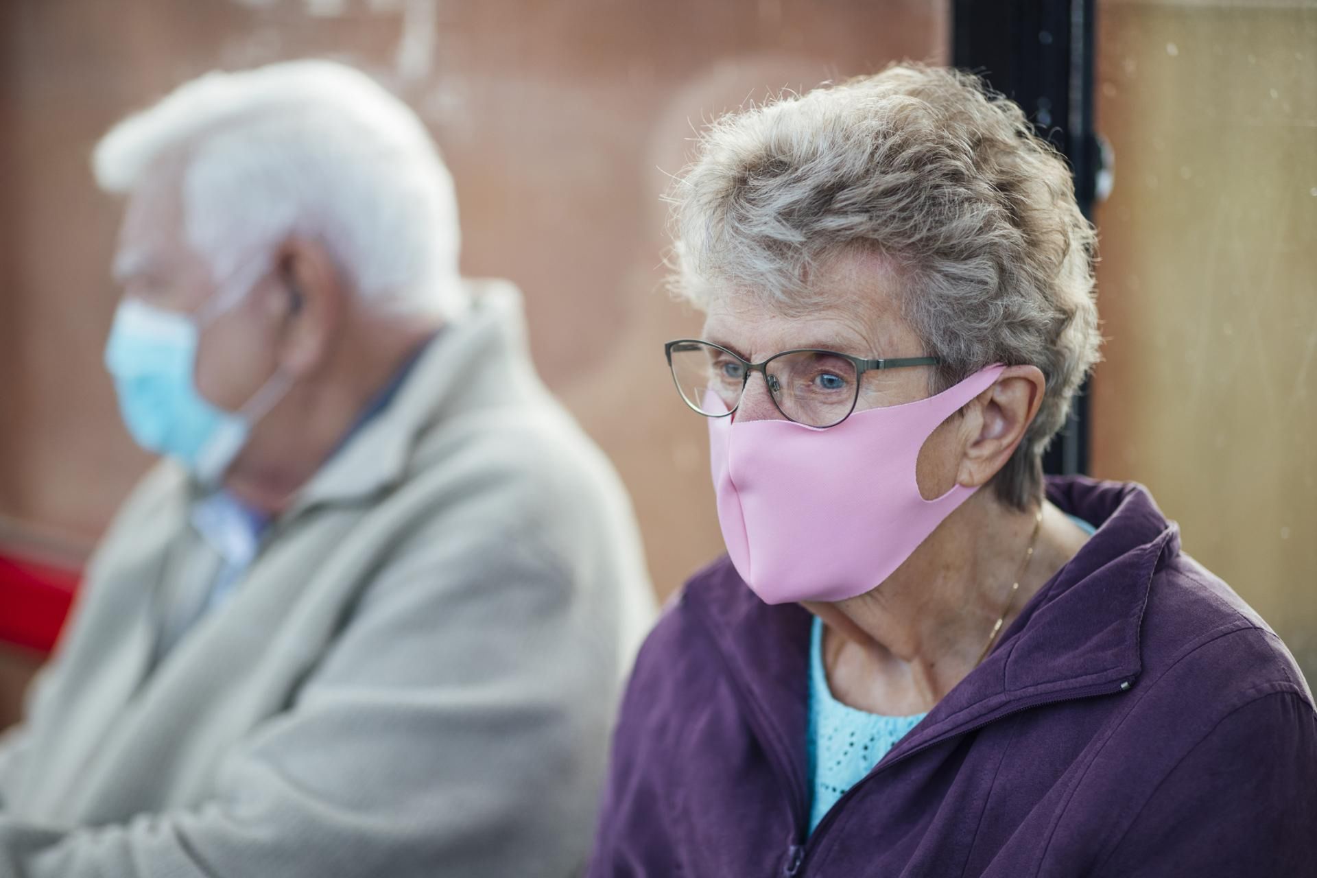 Jesienna fala COVID powoli się rozkręca