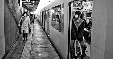 Japońskie metro jest pełne niezwykłych historii. Pokazał to Pak Han