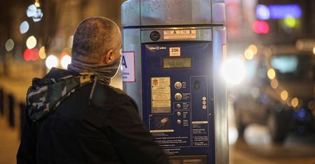 Nowa metoda oszustów. Tak okradali krakowskich kierowców