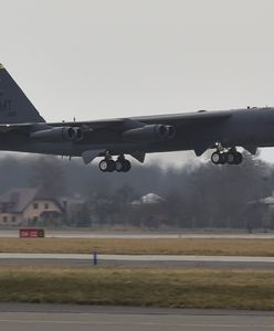 Boeing B-52 Stratofortress. Amerykański bombowiec pojawił się w Polsce. Osiągi maszyny wzbudzają podziw
