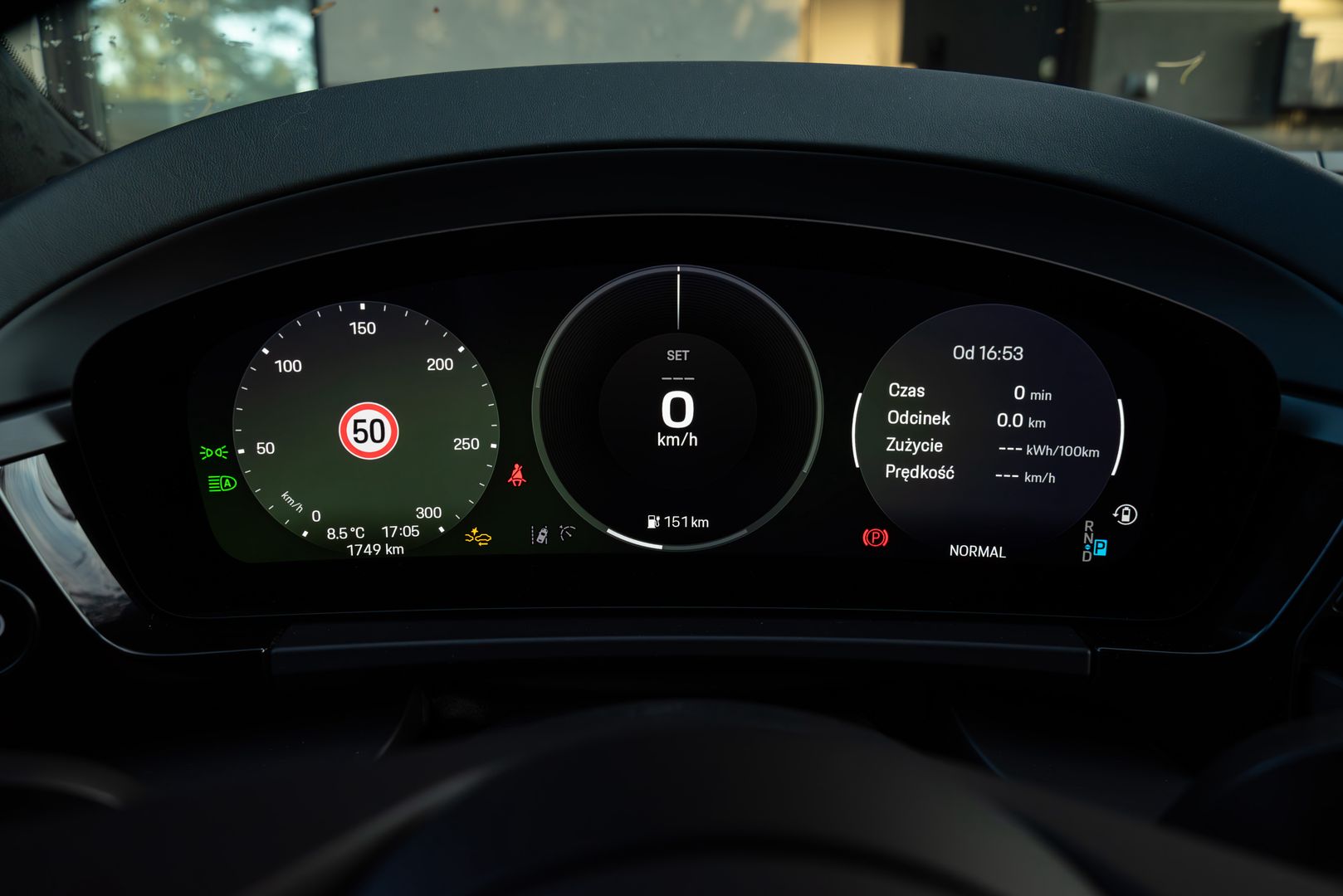Porsche Macan 4 EV