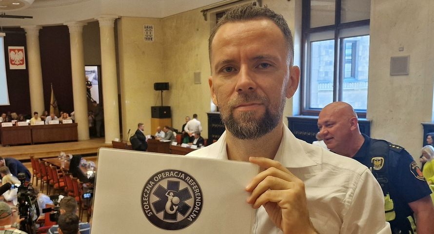 Ma program w Kanale Zero. Ogłosił SOR, żeby odwołać Trzaskowskiego
