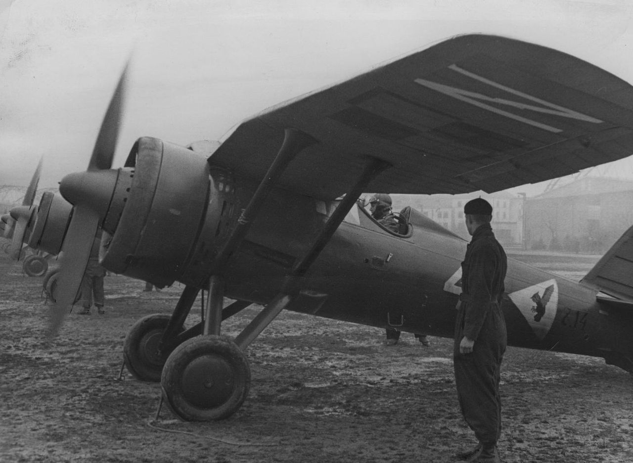 Na wyposażeniu Wojska Polskiego znalazły się między innymi leciwe górnopłaty PZL P.11