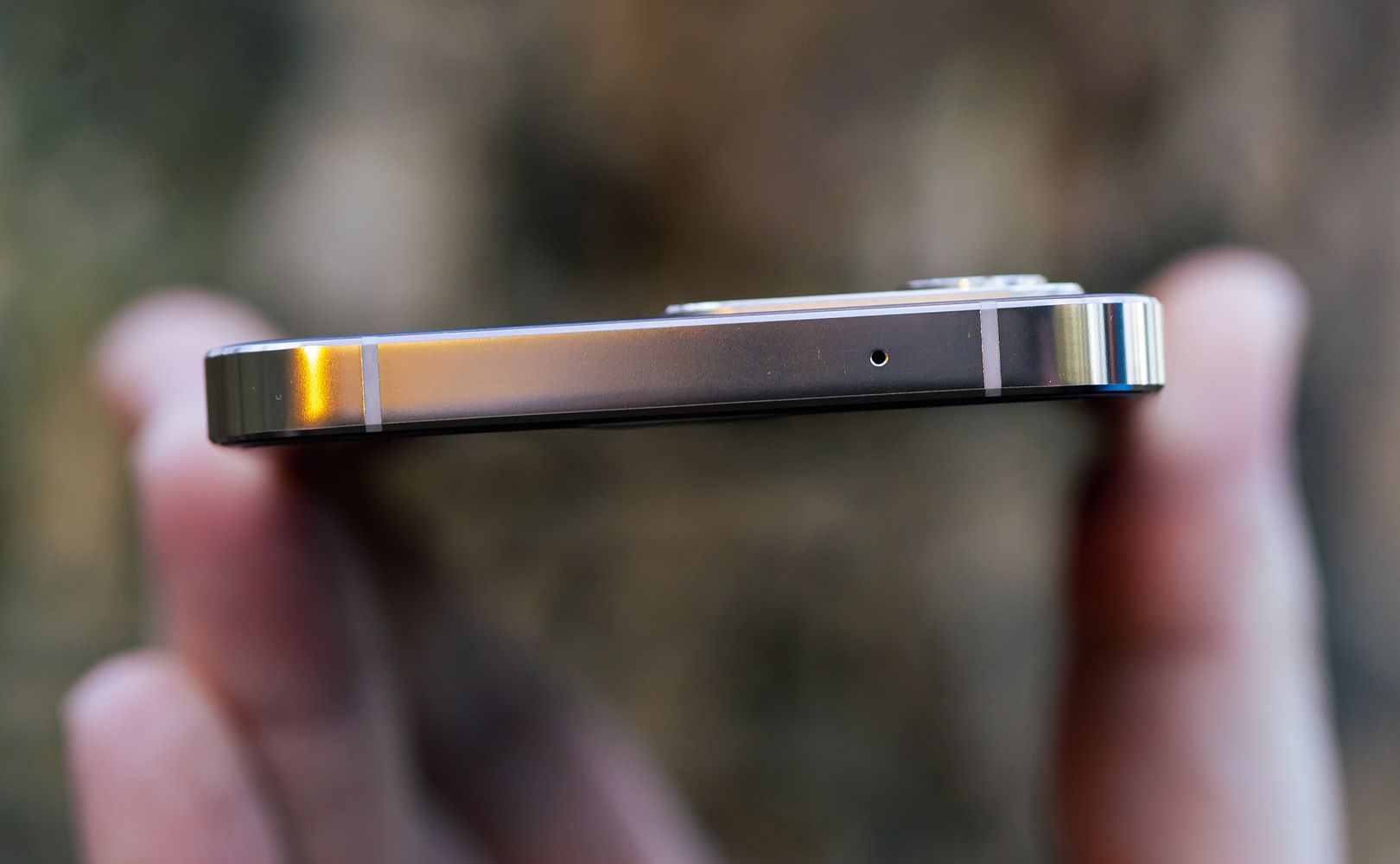 vivo V23 5G górna krawędź