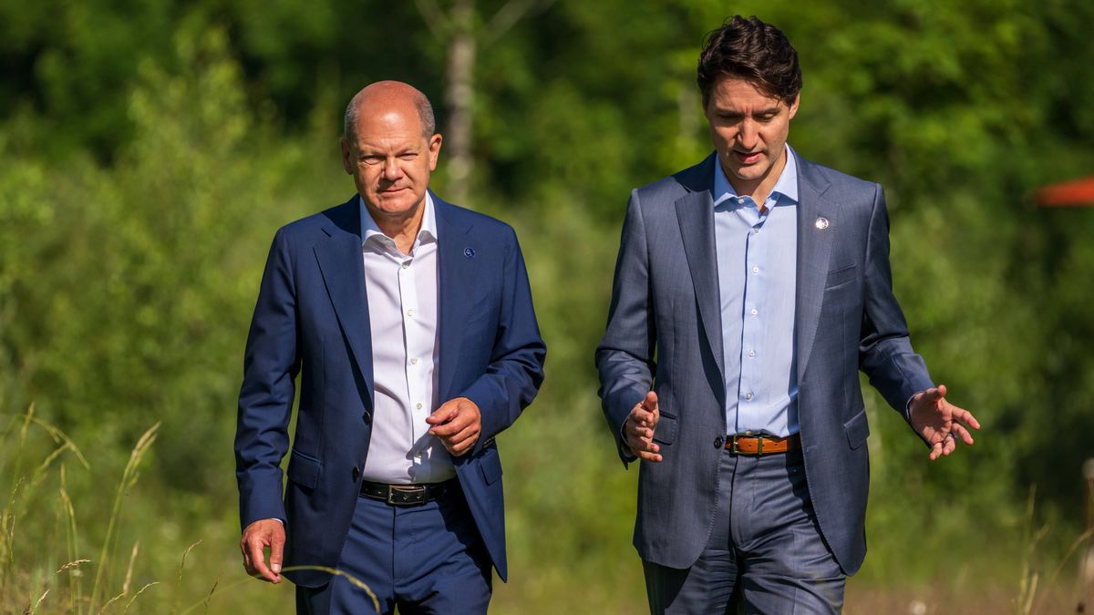 Na zdjęciu Olaf Scholz i Justin Trudeau na szczycie G7