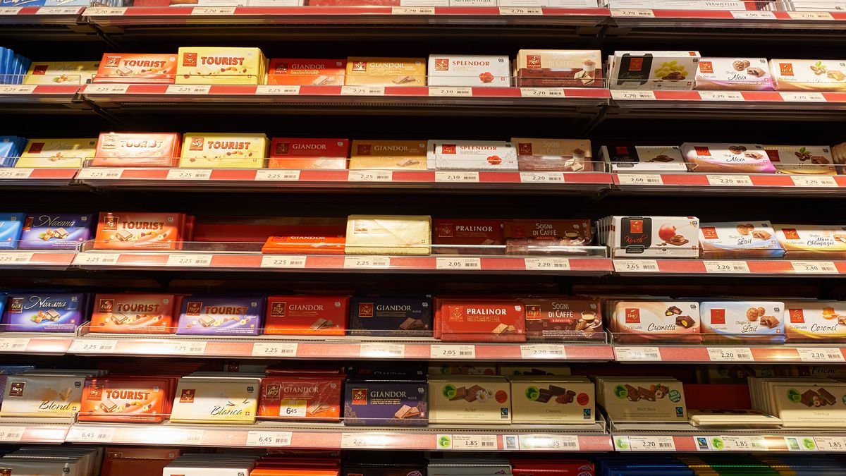 Czekolada na sklepowych półkach