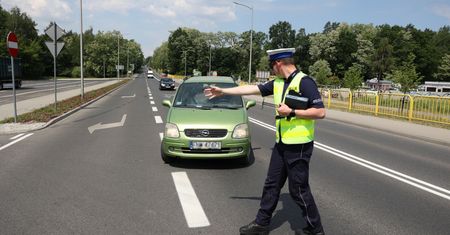 Nawet 2,5 tys. zł mandatu. Zmiany wchodzą w życie. Policja ostrzega