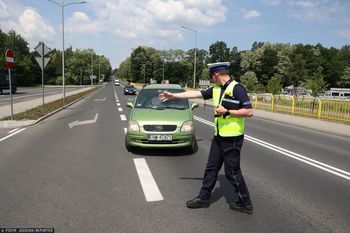 Nawet 2,5 tys. zł mandatu. Zmiany wchodzą w życie. Policja ostrzega