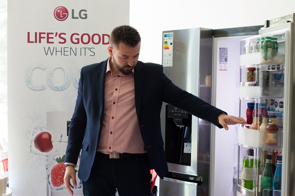 Lodówki LG Premium Kombi i Side by Side: technologia pomaga przetrwać letnie upały 7