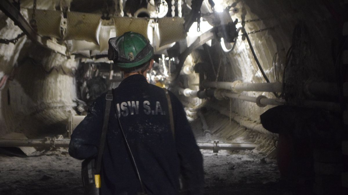 JSW przez epidemię musiała zamknąć kopalnie na kilka tygodni.