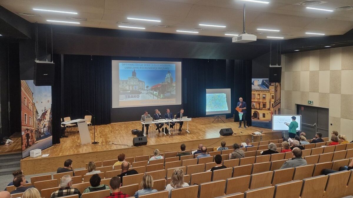 Spotkanie konsultacyjne z mieszkańcami odnośnie projektu optymalizacji oferty przewozowej komunikacji miejskiej w Lublinie