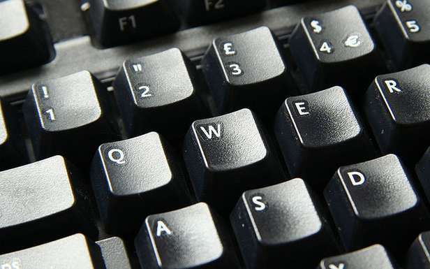 Od czego się zaczęło? Poznaj pierwszy blog, tweet i pierwszy baner w Sieci [TOP 10] 2