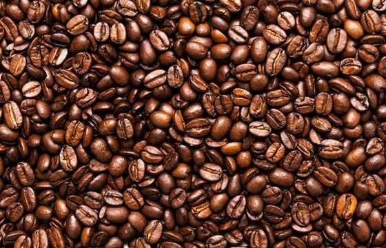 Reklamy kawy głównie w telewizji. Nestle największym reklamodawcą, Jacobs i Nescafe najbardziej promowane