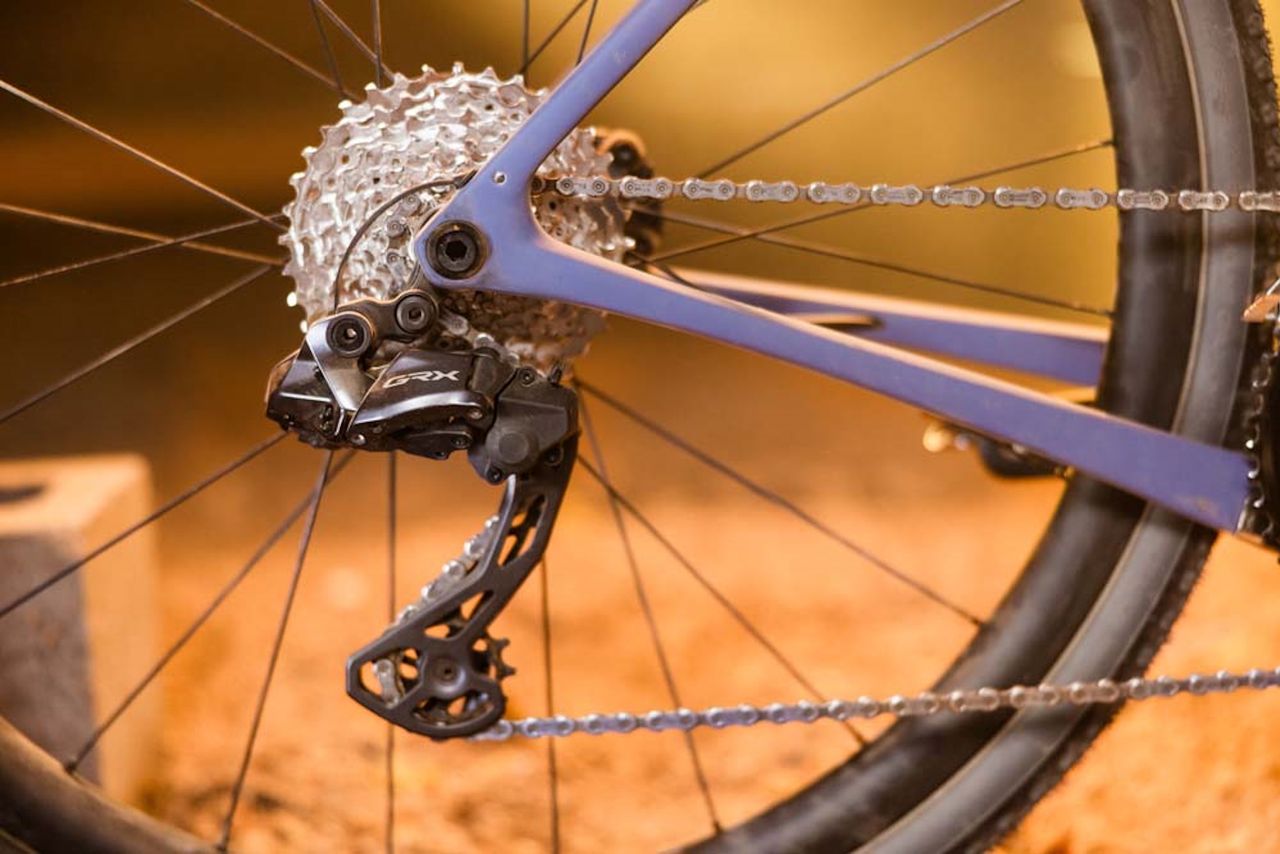 Shimano GRX Di2 derailleur