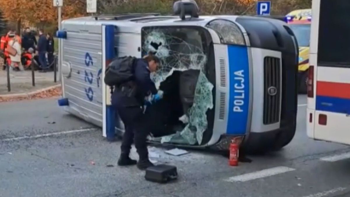 Wypadek z radiowozem w Bydgoszczy. Miejsce zdarzenia - screen z materiału wideo TVP.