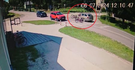 Wjechał w dzieci na pasach. Przerażające nagranie