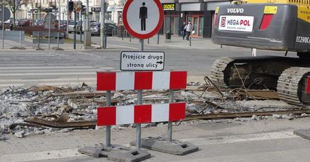 Częstochowa. Przebudowa torowiska. Nowe utrudnienia