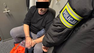 Warszawa: Informatyk zatrzymany za posiadanie pornografii dziecięcej
