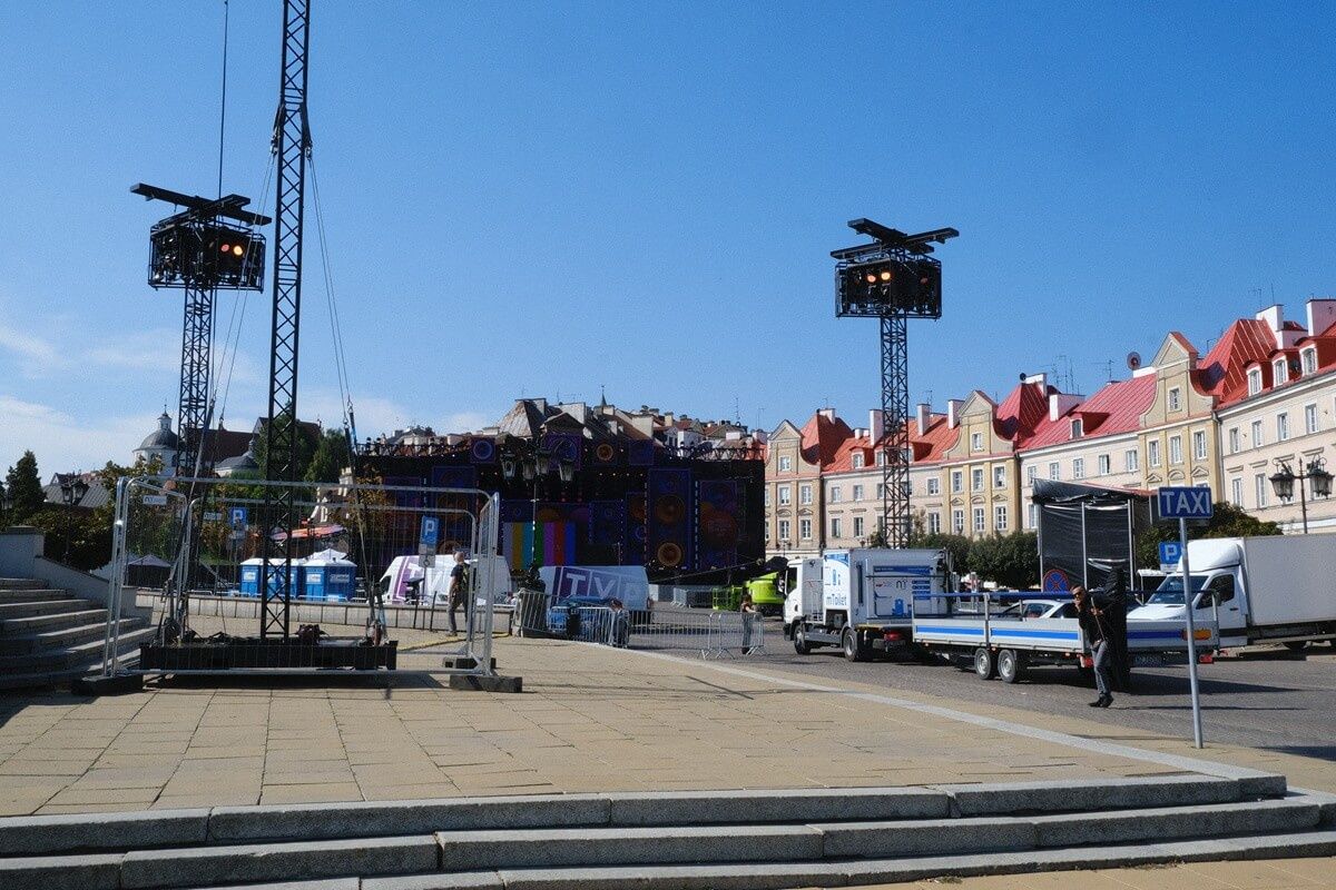 Scena Lato z Radiem i Telewizją Polską na Placu Zamkowym w Lublinie