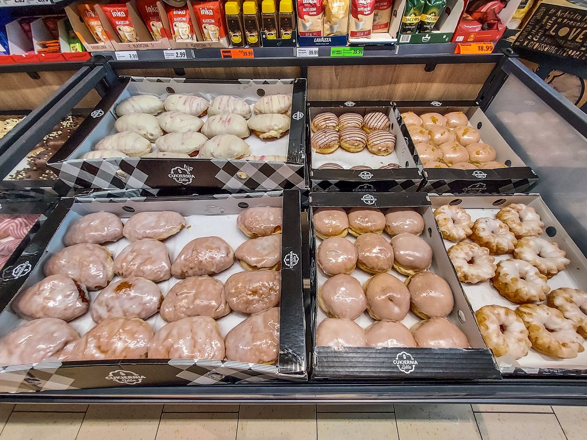 Gdzie najtańsze pączki? Ta sieć sprzedaje je po 29 groszy