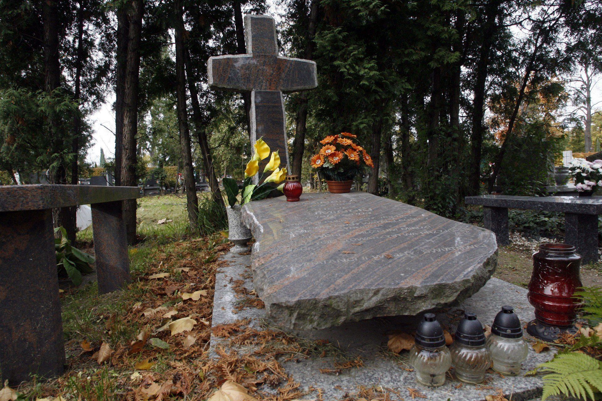 Uhonorowanie Tadeusza Gumińskiego. Uroczystość na legnickim cmentarzu