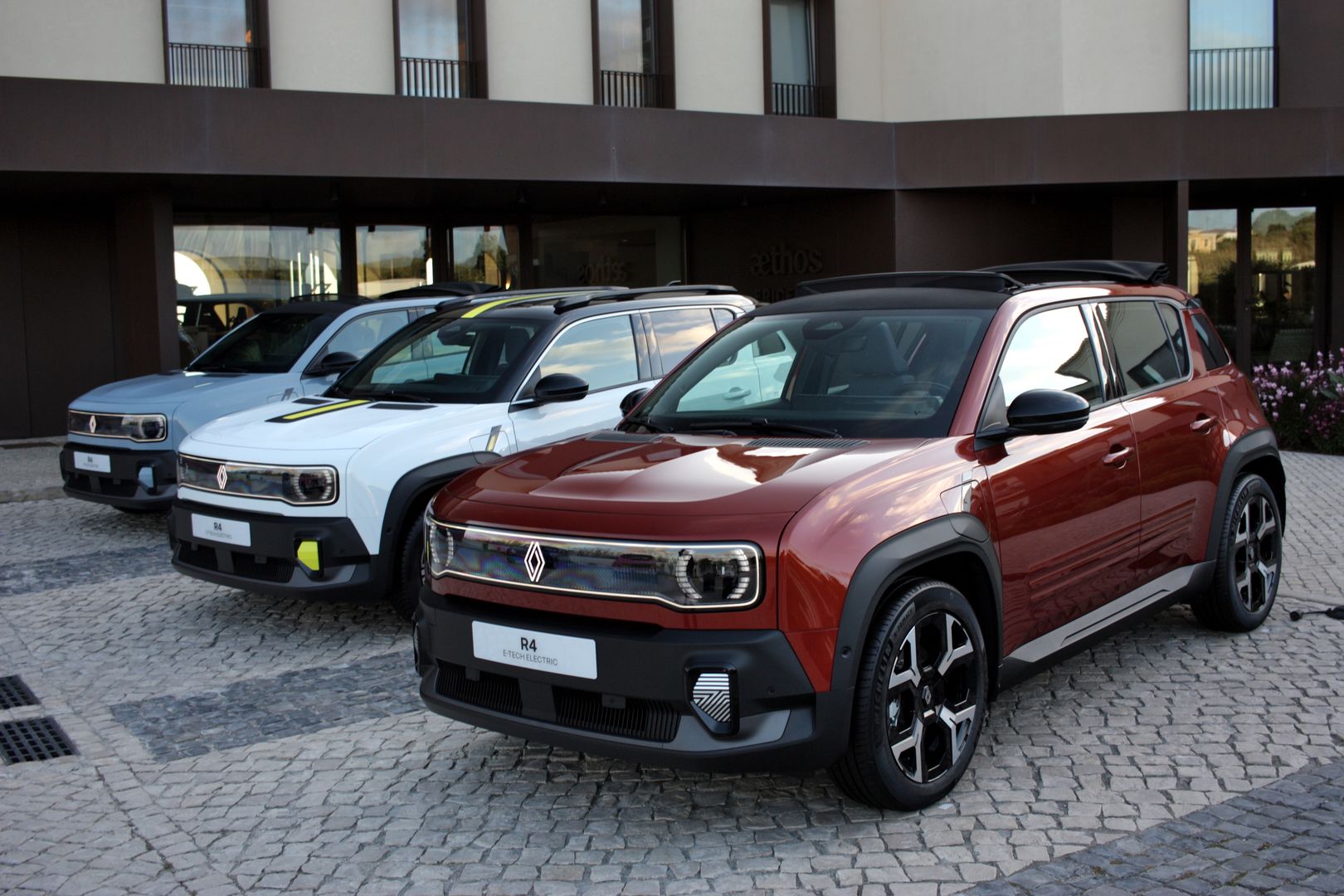 Renault 4 E-Tech