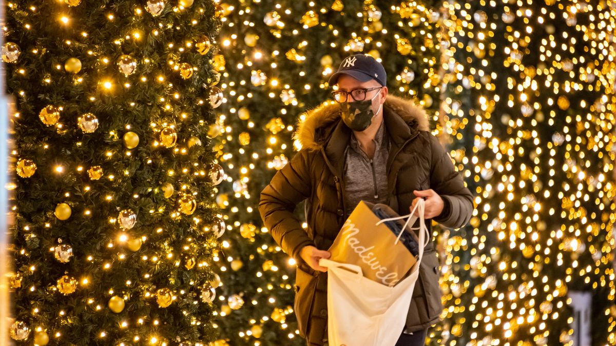 Niedziela handlowa 6 grudnia. Czy w "Mikołajki" uda nam się zrobić zakupy?