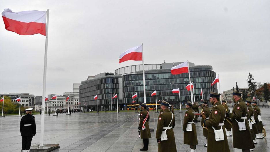 Warszawa. 2 maja świętujemy Dzień Flagi Rzeczypospolitej Polskiej. Uroczystości w stolicy