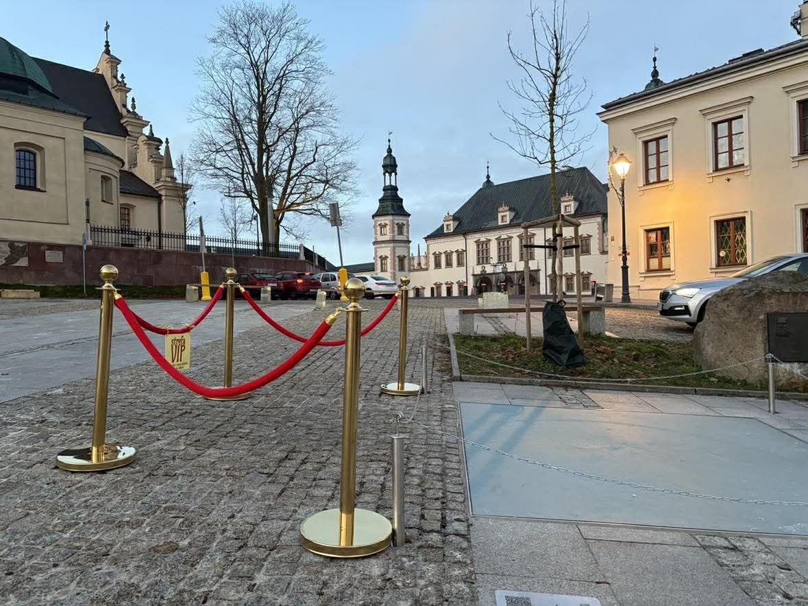 Za projekt odpowiada Kielecki Kolektyw Artystyczny Caelum Desertum.