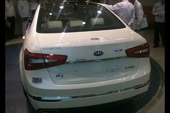 Kia K7