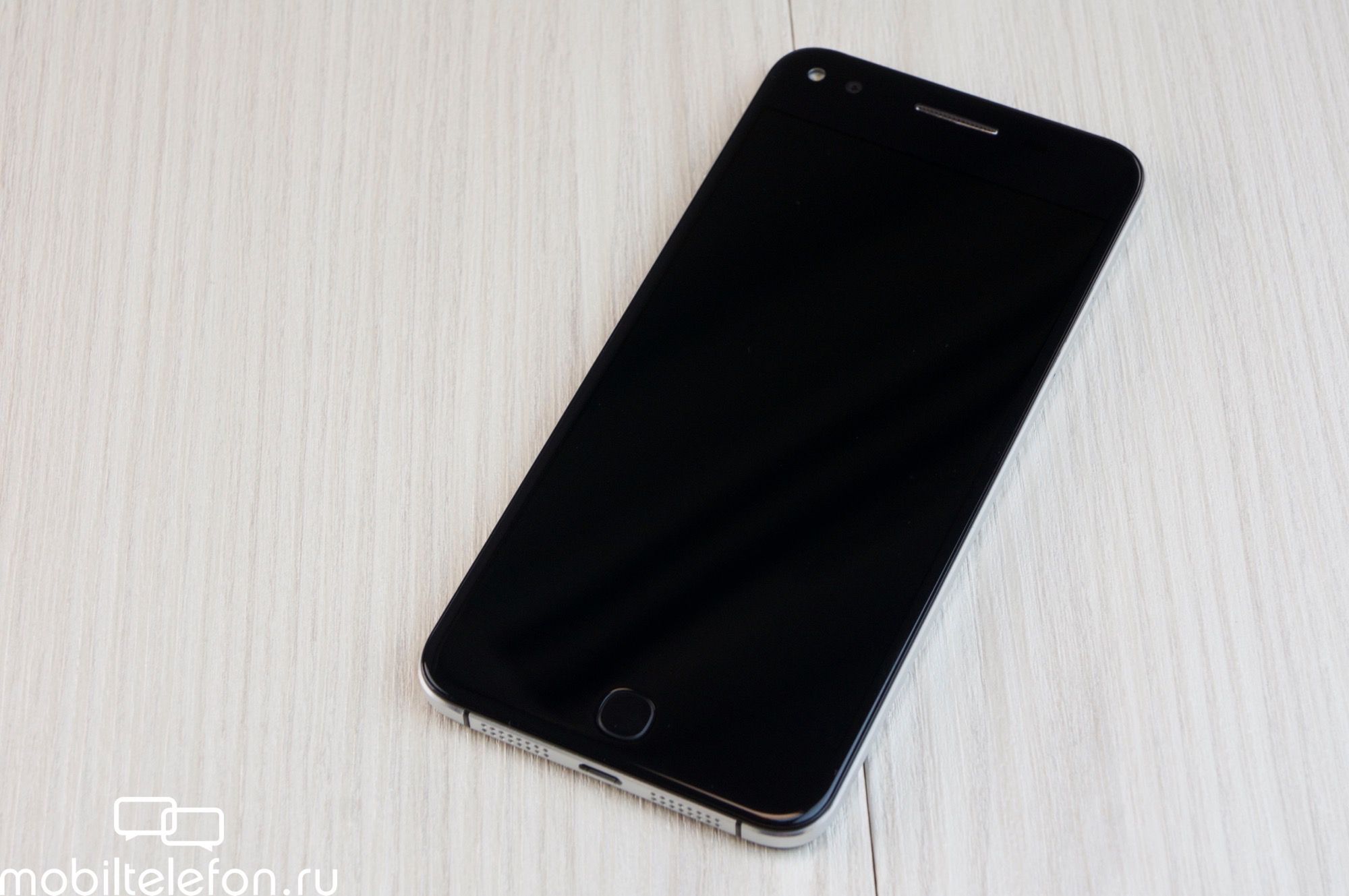 #wSkrócie: wygląd Galaxy S7 Plus, Alcatel OneTouch X1 oraz Xiaomi Mi 5 14