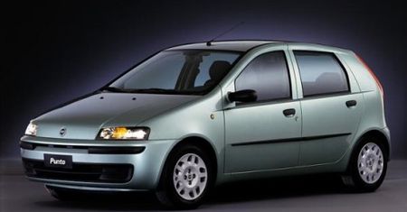 Jaki samochód używany kupić? Fiat Punto II, czyli Kowalski będzie zadowolony za 9 tysięcy złotych
