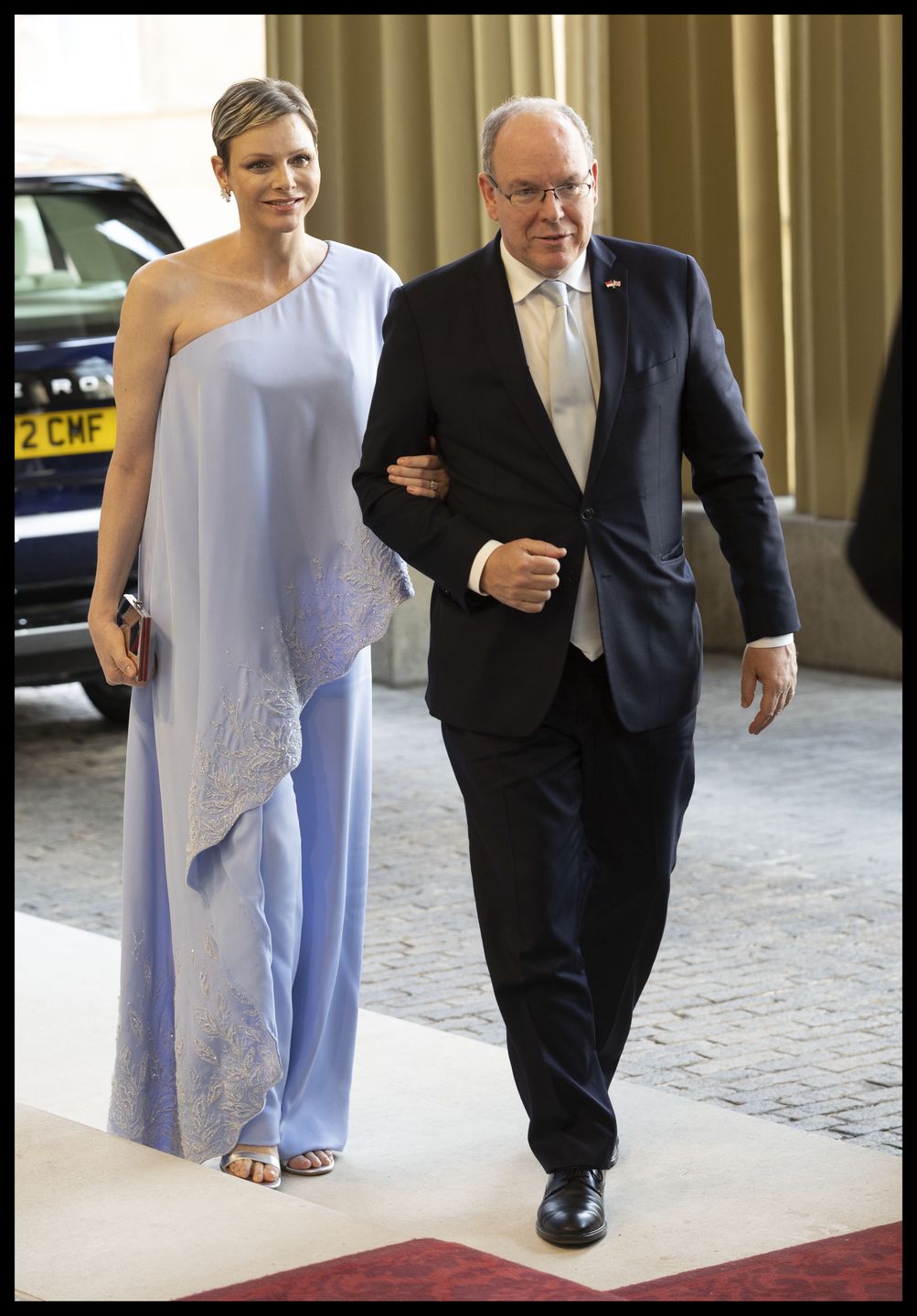 Książę i księżna Monako pojawili się na przyjęciu w Pałacu Buckingham