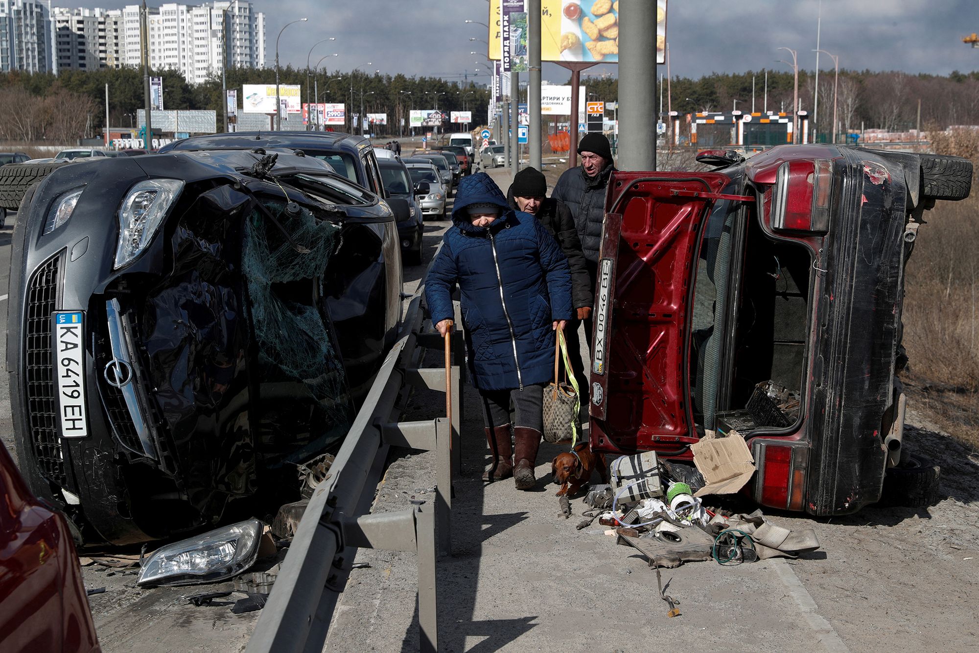Wojna w Ukrainie. W okolicy Kijowa jest mnóstwo sprzętu bojowego 7