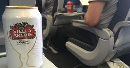 Wysokie grzywny za niestosowne zachowania w samolocie. Kwoty są przytłaczające