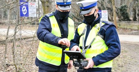 Każde wykroczenie jest widoczne. Policja w całej Polsce korzysta z dronów