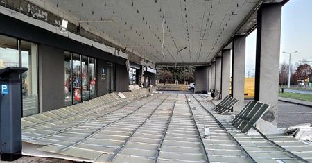 Blisko 200 metrów sufitu runęło na ziemię. To cud, że nikogo w tamtym momencie nie było