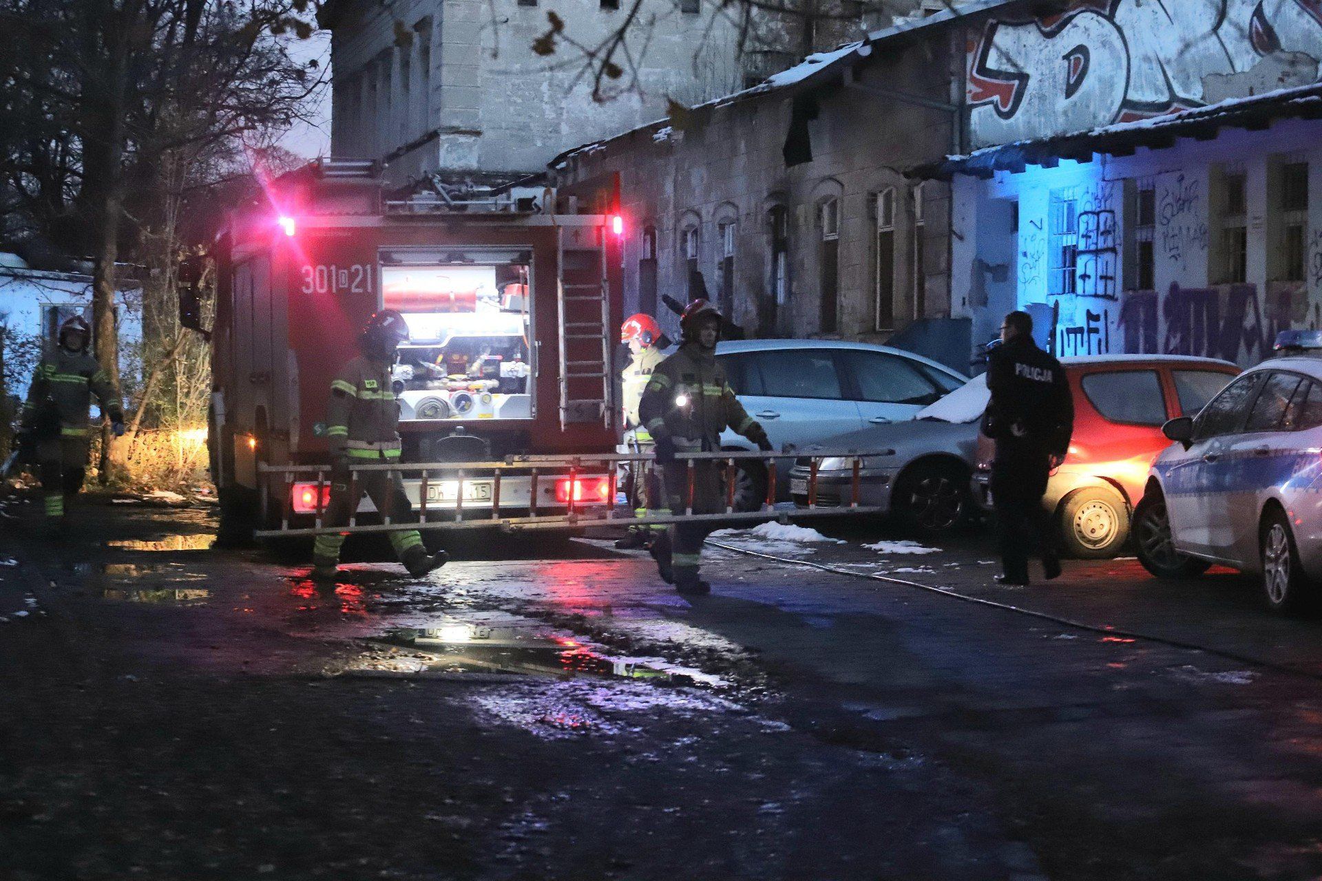 Pożar na terenie dawnego dworca Górnośląskiego we Wrocławiu 27.11.2025