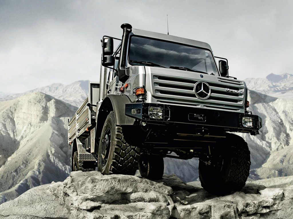 Mercedes-Benz Unimog