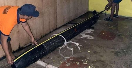 Rybacy znaleźli podwodnego drona. Miał 3,5 metra długości