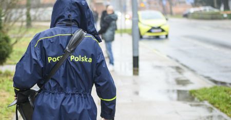 Burza o przetarg na listy i miliardy złotych dla Poczty Polskiej