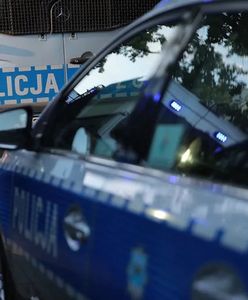 Warszawa. Wypadek w al. Jana Pawła i potrącenie rowerzysty na Bielanach