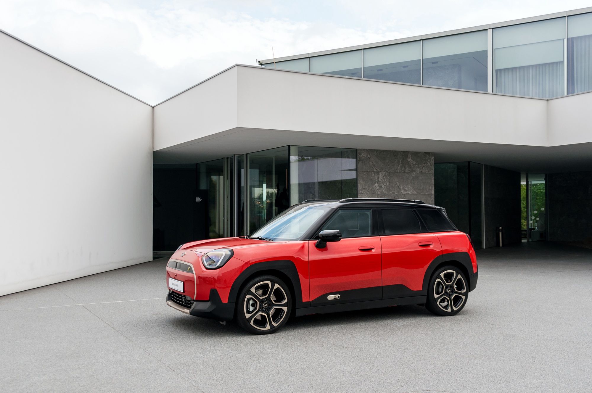 Premiera BMW X3, Serii 1 i Mini Aceman w Dune House