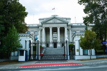 PiS chce wywłaszczyć rosyjską ambasadę w Warszawie