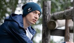 Kamil Stoch reklamuje kolekcję odzieży 100CH x 4F (wideo)