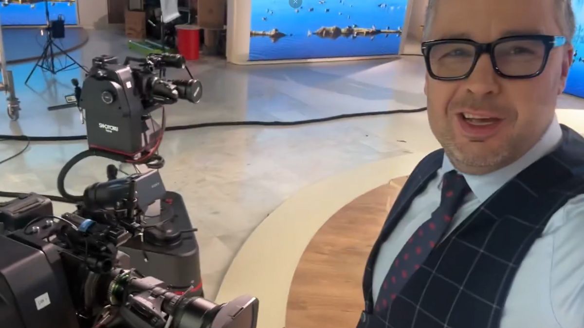 Kamery-roboty w studiu TV Republika