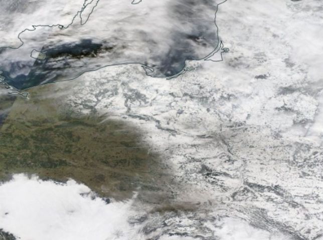 Pogoda. Zdjęcie Polski z 21 lutego (EOSDIS)