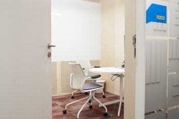 Prawie każdy już korzysta z AI w pracy. Jest jeden problem