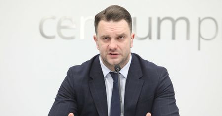 Premier przypieczętował los Łukasza Mejzy. Jest dymisja